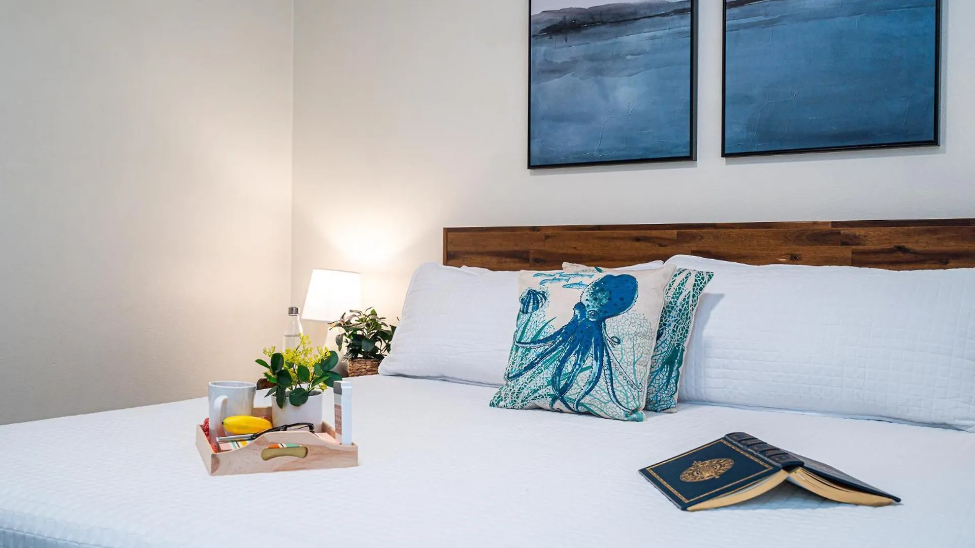 Heated Pool And Golf Cart, Walk To Beach! Best Deal! Дестин
